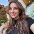 Aniah y. Dental Receptionist / Front Desk and Dental Assistant