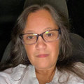 Lilli s. Dental Receptionist / Front Desk and Dental Assistant