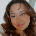 Mackenzie M. Dental Receptionist / Front Desk and Dental Assistant