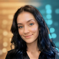 Mackenzie H. Dental Receptionist / Front Desk and Dental Assistant